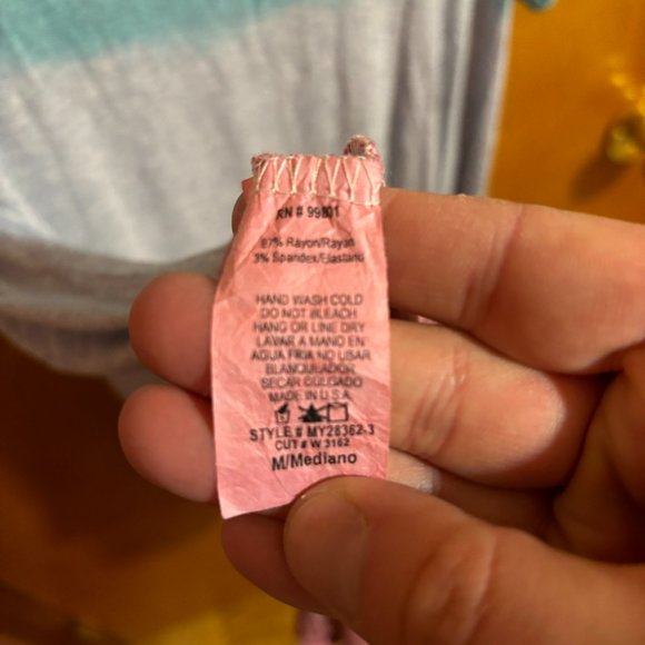 My Story casual Top Blue Gray Pink Stretchy Size Medium - Picture 12 of 12